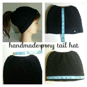 Handmade Hair/Pony Tail Hat in black size medium